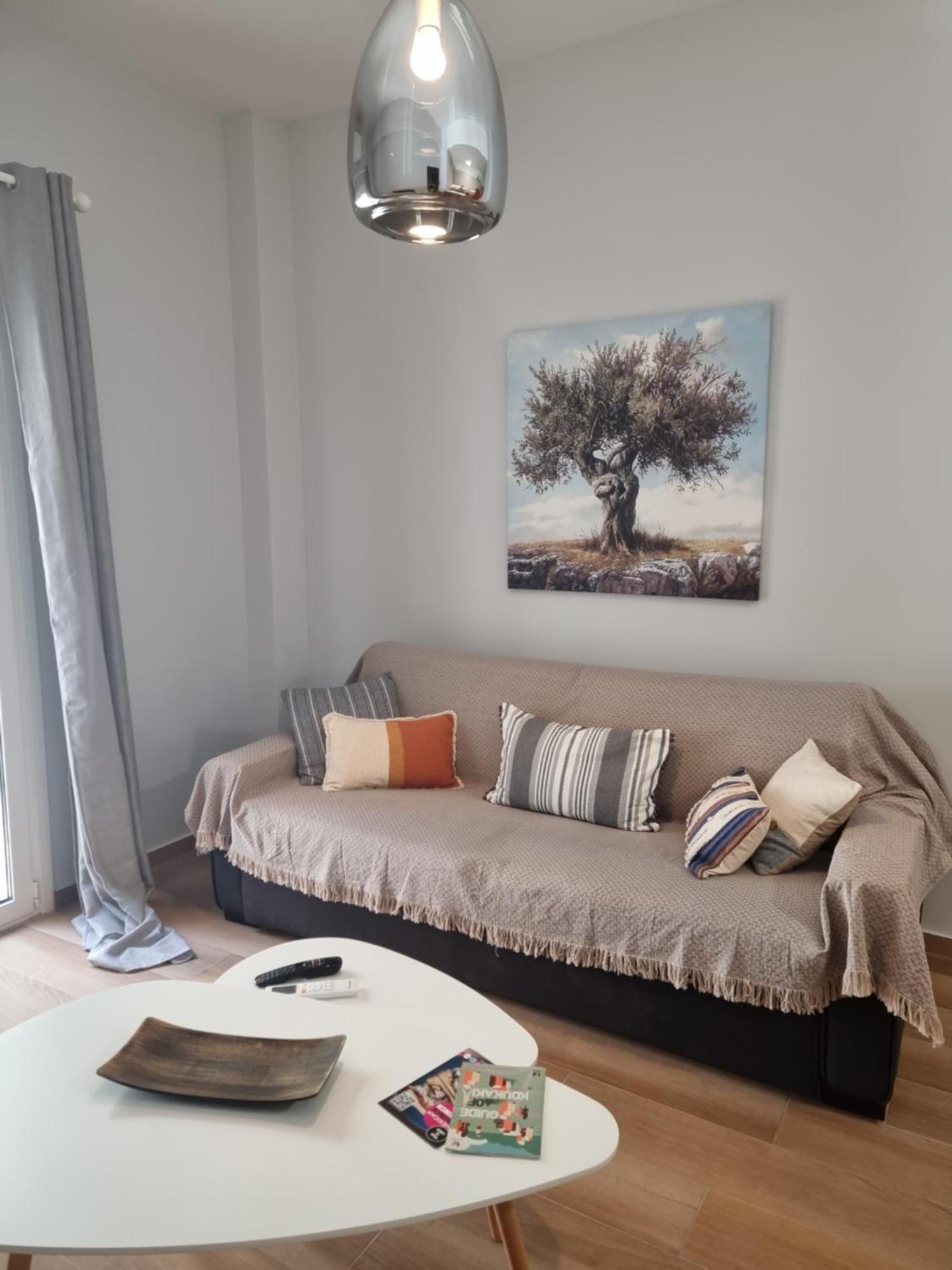 Stylish Urban Apartment By Yha Athena Bagian luar foto