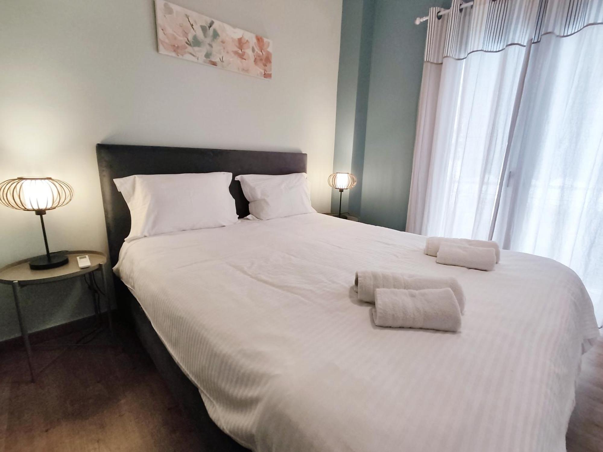 Stylish Urban Apartment By Yha Athena Bagian luar foto